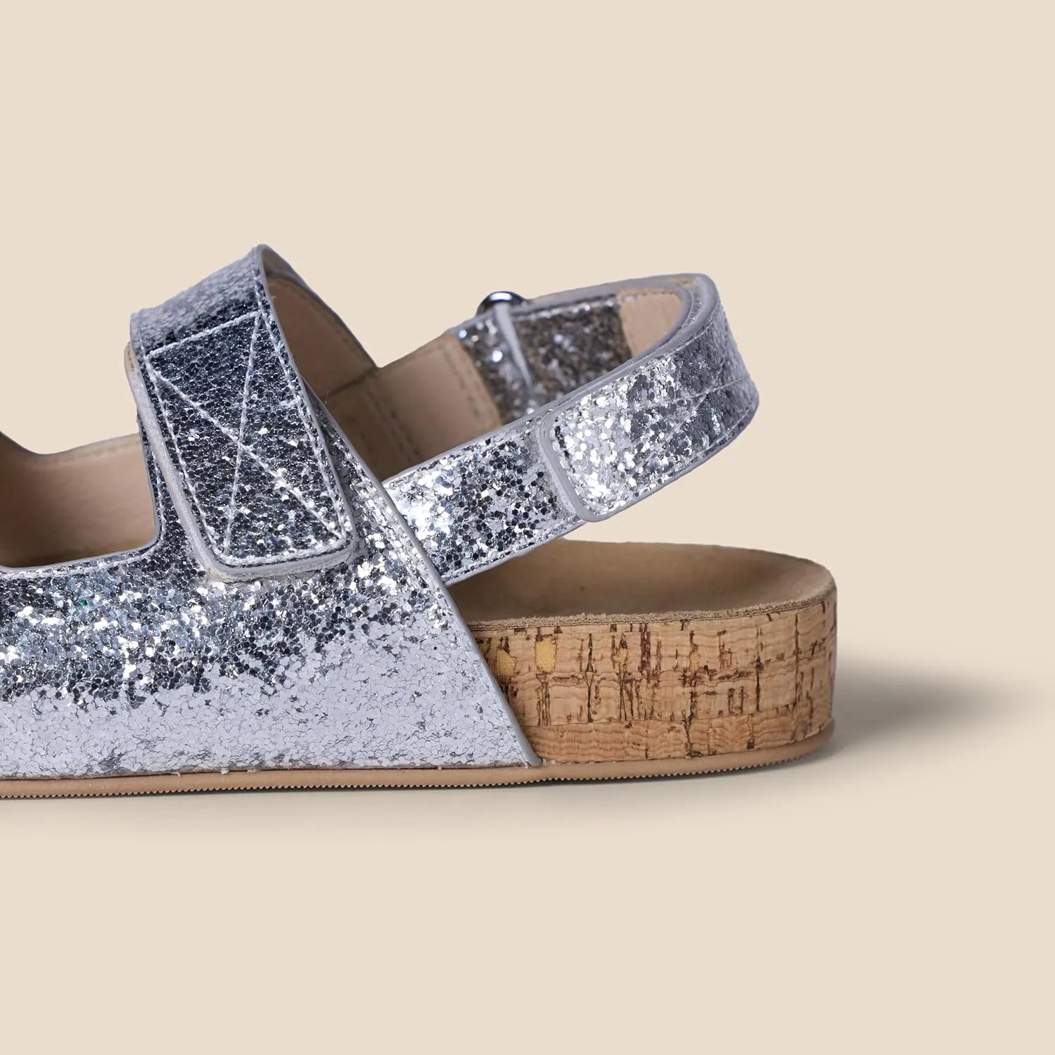 Amazon Essentials Girls and Toddlers' Cork Sandals
