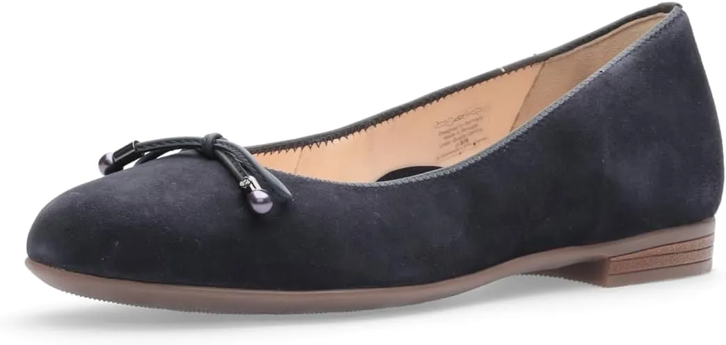 ARA Women's Closed Toe Ballet Flats