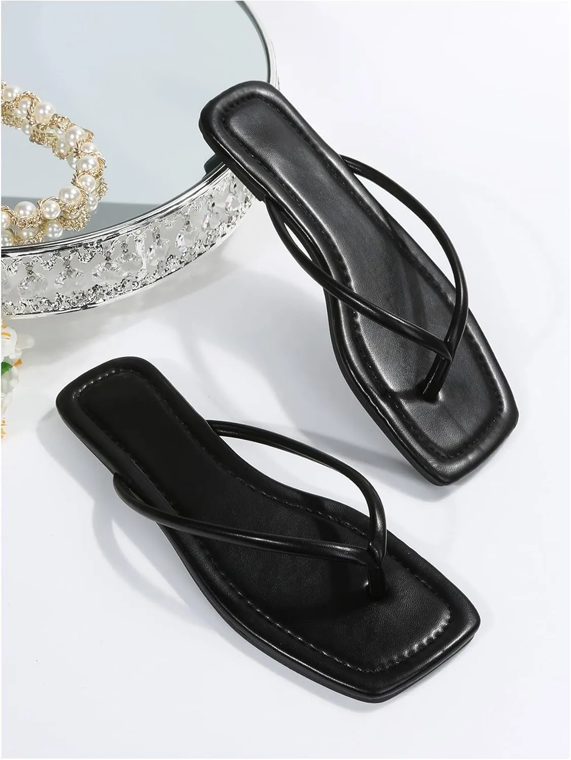 GORGLITTER Women's Square Open Toe Flip Flop Minimalist Thong Flat Sandals Slide On Summer Vacation 2025 Dressy Shoes