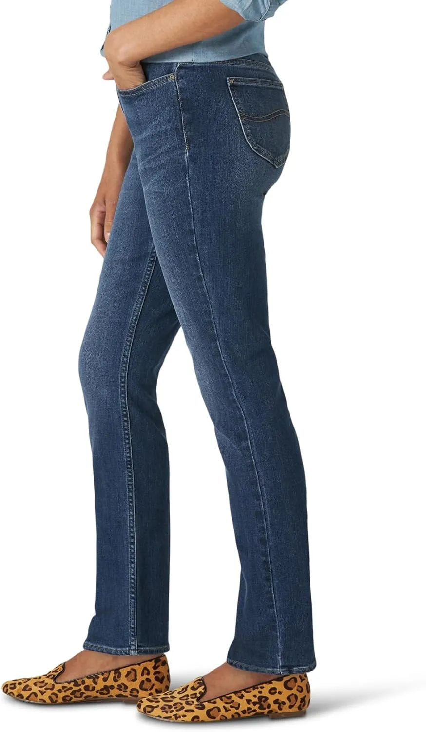 Lee Women's Petite Legendary Mid Rise Straight Leg Jean