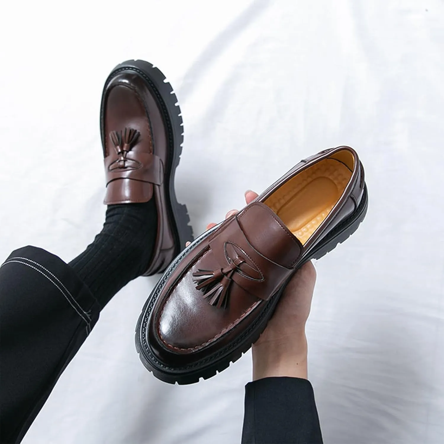 Men's Leather Tassel Platform Penny Loafers Comfort Wide Round Toe Non Slip Lug Sole Slip On Dress Shoes Business Office Casual Shoes