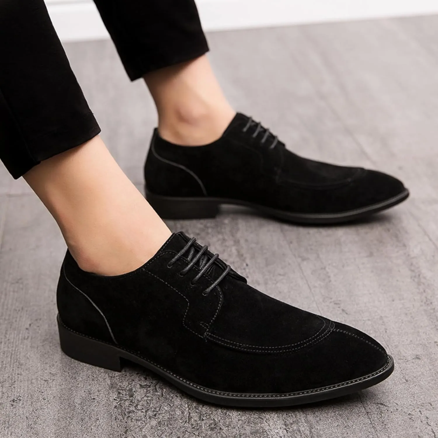 Mens Retro Suede Leather Lace Up Dress Oxfords Shoes Classic Slip On Low Top Pointed Toe Non-Slip Flats Derby Shoes for Formal Business Wedding
