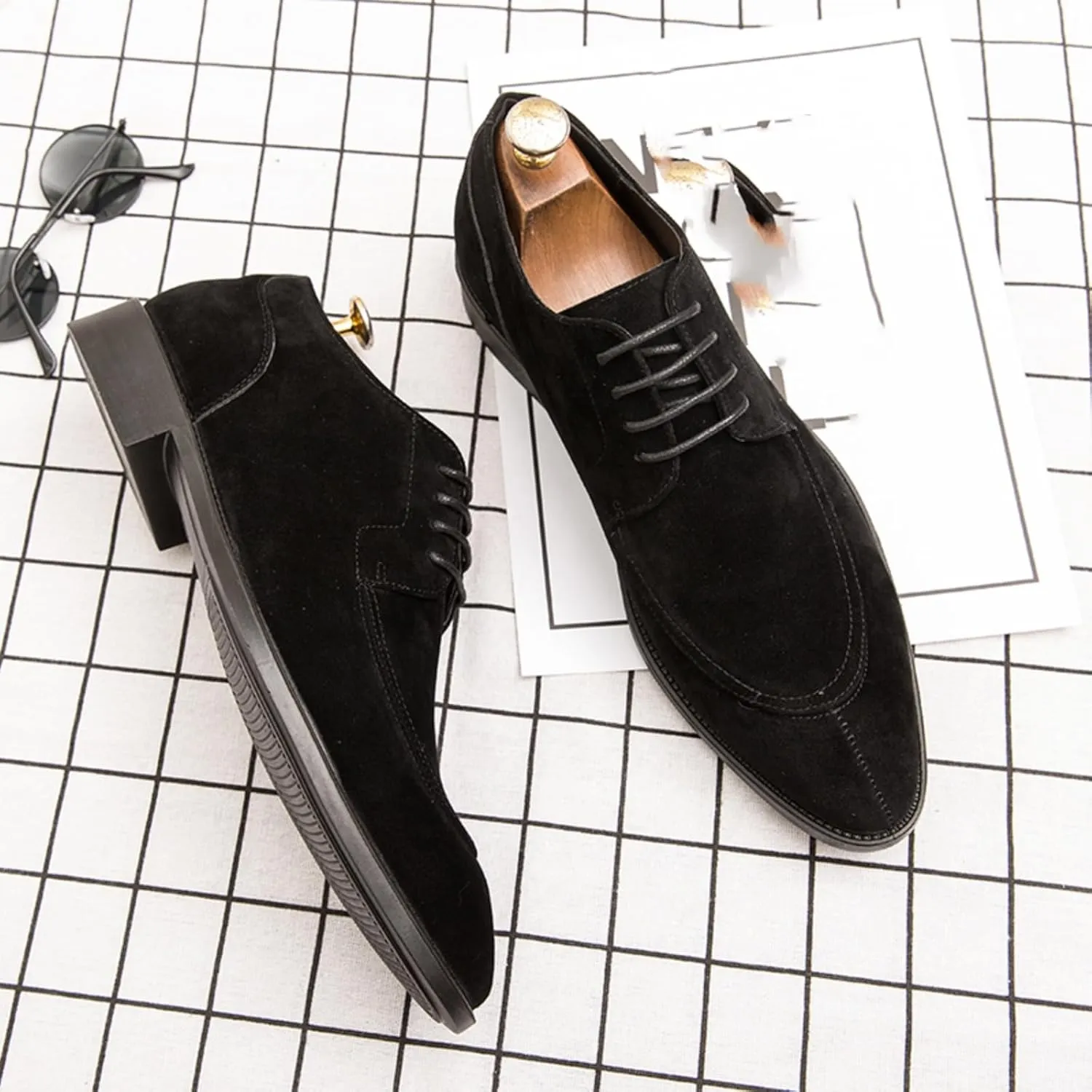 Mens Retro Suede Leather Lace Up Dress Oxfords Shoes Classic Slip On Low Top Pointed Toe Non-Slip Flats Derby Shoes for Formal Business Wedding