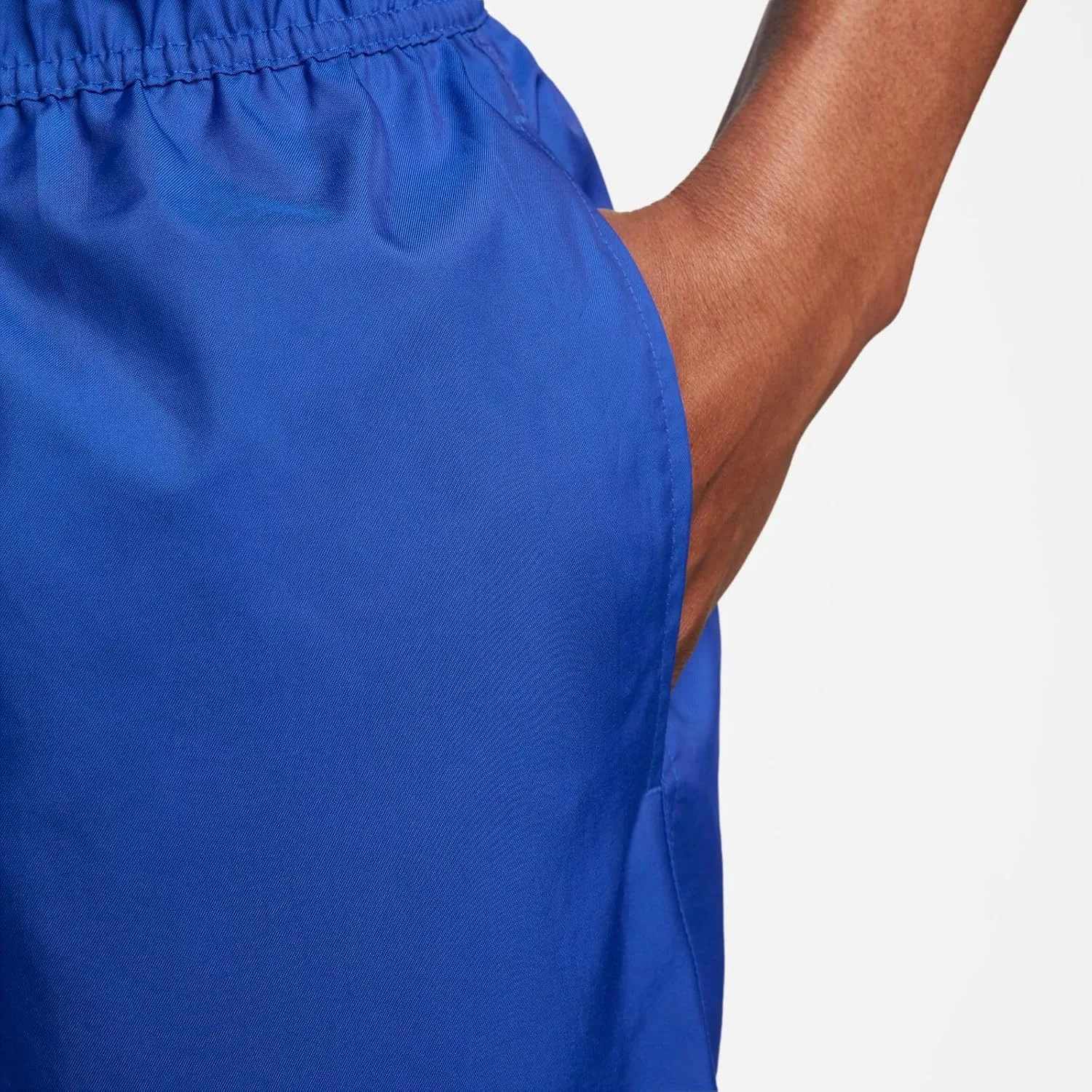 Nike Men's Club Woven Flow Shorts