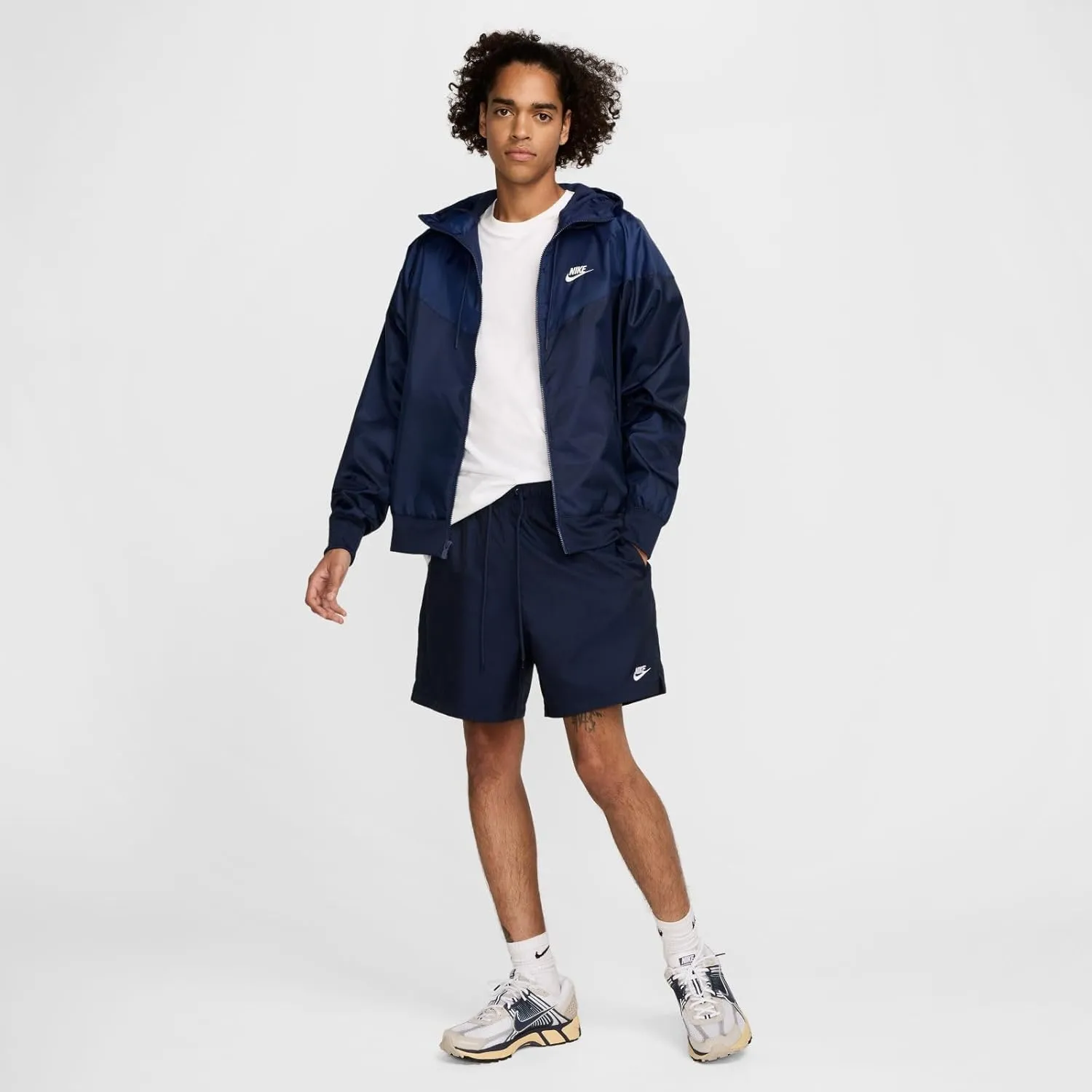 Nike Men's Club Woven Flow Shorts