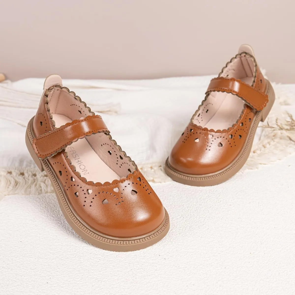 ohsofy Girls Oxford Flats Dress Shoes Casual Penny Loafers Comfort Non-Slip Sole Wedding Party School Uniform (Toddler/Little Kid)