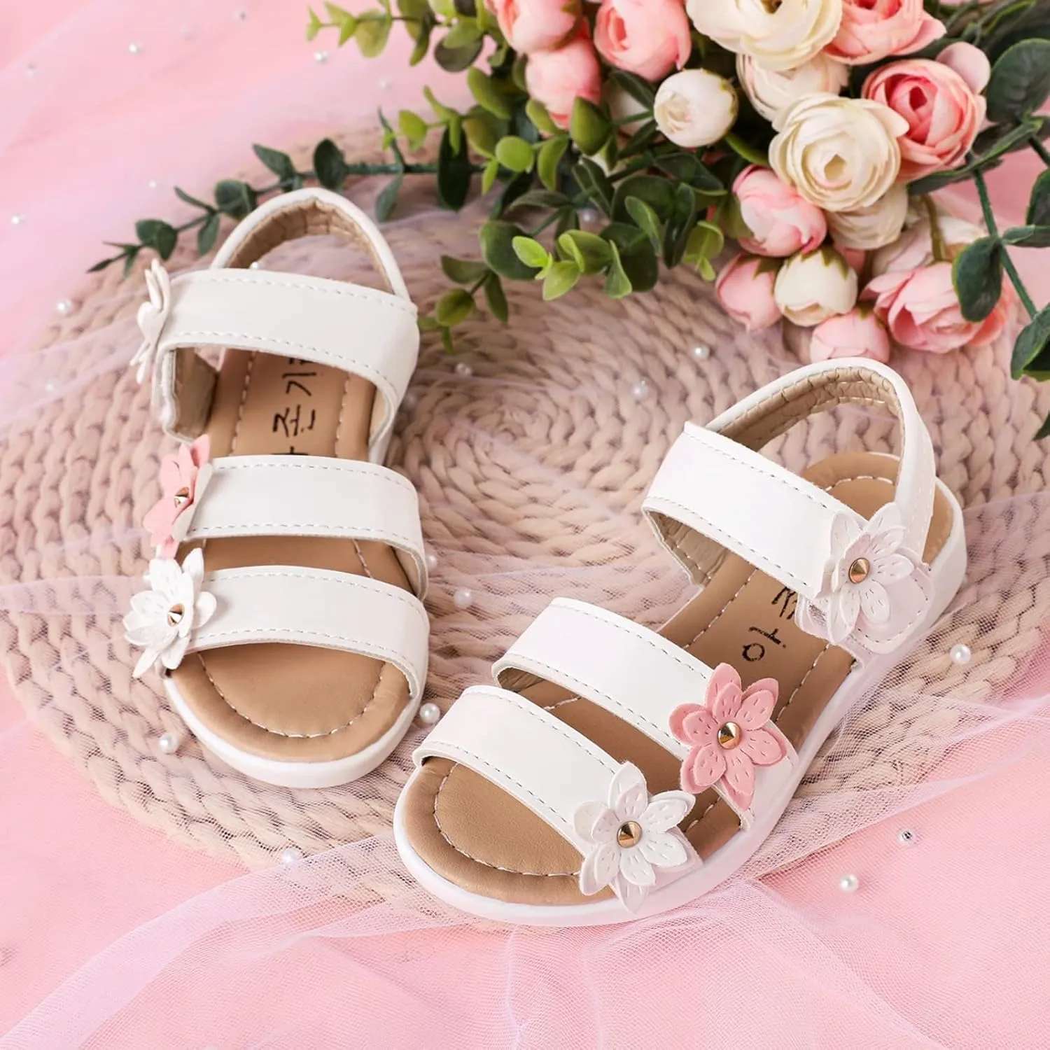 PATPAT Girls Sandals - Flower Design, Open Toe, Flat, Casual - White, Pink, Yellow - Toddler/Little Kid/Big Kid