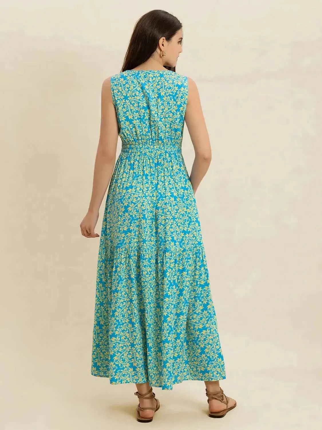 Slit V-Neck Sleeveless Dress with Stylish Print