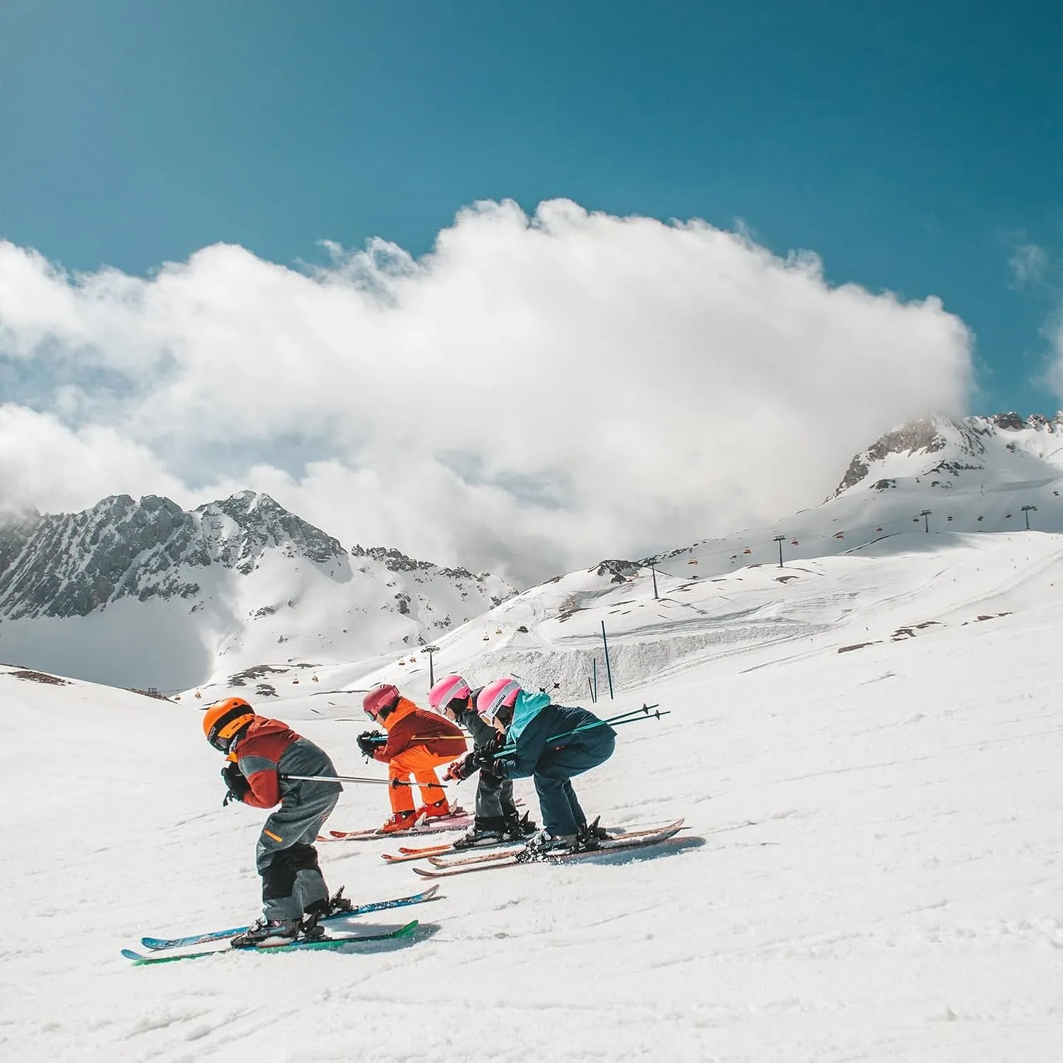 Volkl Deacon All-Mountain Groomers Piste Tip Rocker Composite Core Beginner Youth Junior VMotion Skis w/SKP V2 Base