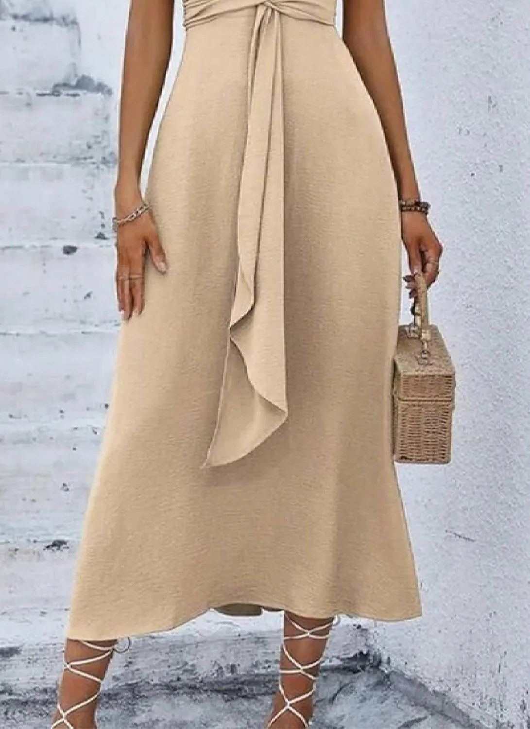 Women's 2025 Summer Apricot Solid Color Simple Front Knot Sleeveless A-Line Midi Dress Casual Lace-up Elegant Date Dress