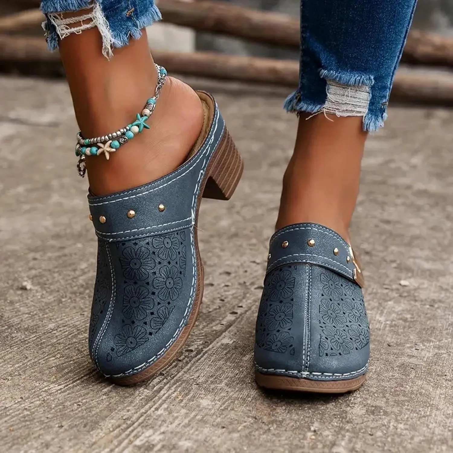 Women's Floral Cut Out Sandals,Closed Toe Chunky Heel Mules Fashionable Simple Comfortable Summer Stylish Footwear for Summer Vacation & Parties