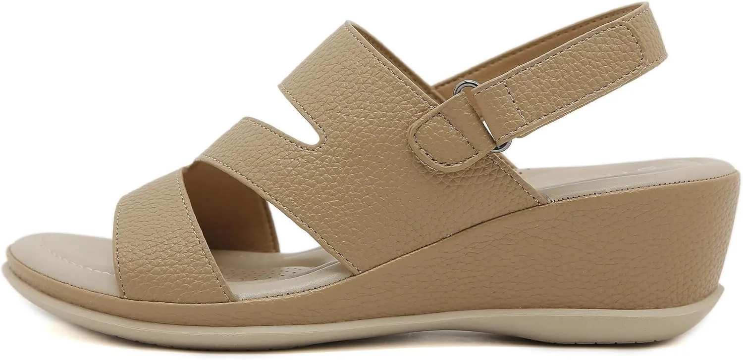 Women's Summer Outdoor Casual Metal Accent Wedge Heel Sandals - Breathable Beach-Ready Slippers with Simple Design